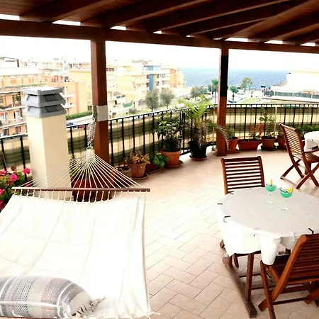 Ferienwohnung Superattico Lido di Ostia Exterior foto
